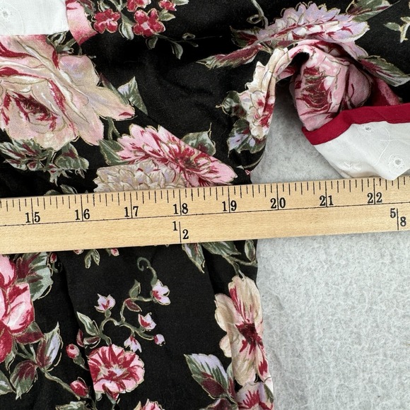 Vintage RM Muumuu Dress Womens Medium Hawaiian Black Floral Knee Eyelet Lace - Picture 6 of 8
